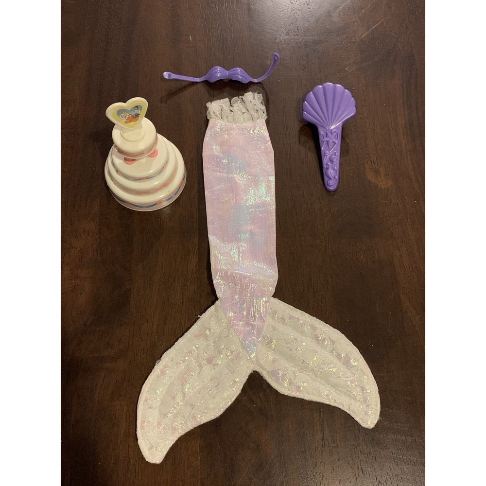 Vintage‎ Disney The Little Mermaid Beautiful Bride & Hair Tyco 1991/92 Cake Tail